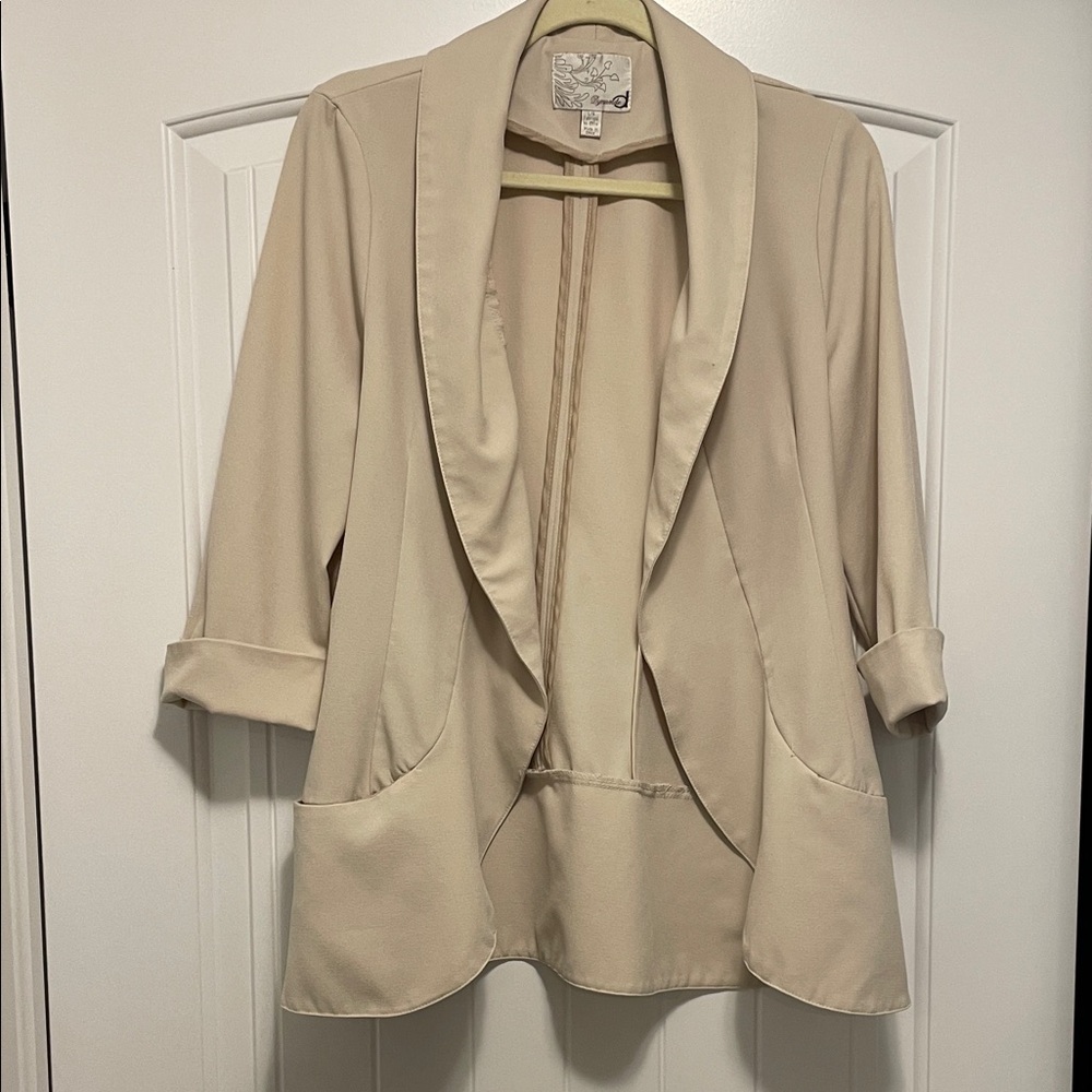 5$ ADD ON! Dynamite Cream Women's Blazer